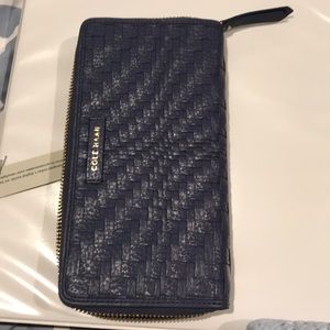 New with tags. LENA II CONTINENTAL WALLET